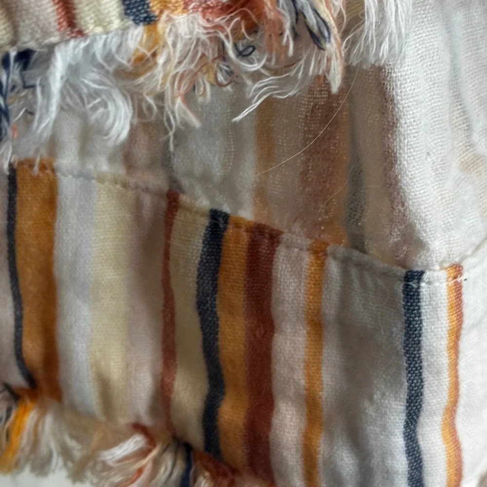 Liverpool Ragland Los Angeles Ragland Peasant Blouse Boho Fray Top  🪴 - Picture 4 of 5